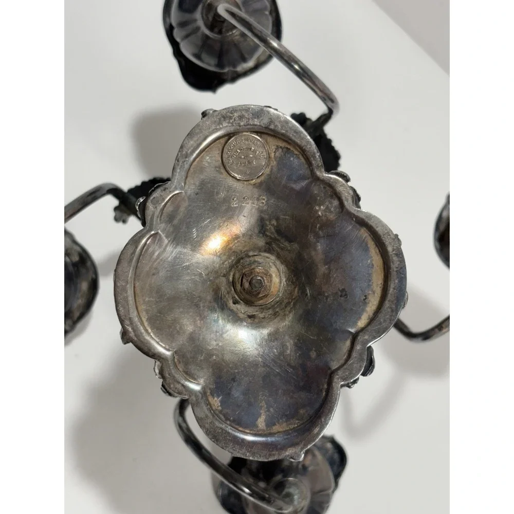 Antique Barbour SilverQuadruple Plate Grape‎ Art Nouveau Four 5 Arm Candleabra